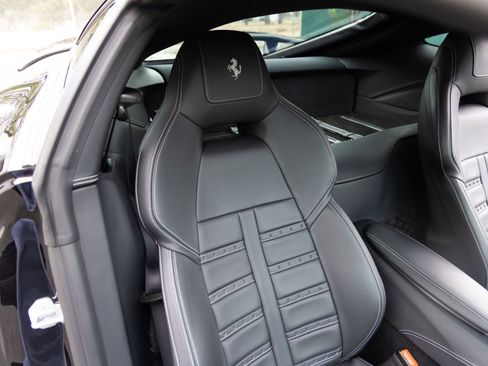 Used 2014 Ferrari F12 Berlinetta image 22