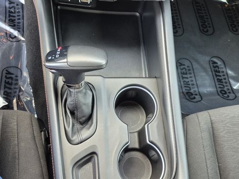 Used 2025 Dodge Durango GT RWD image 29