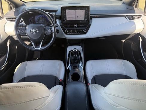 Used 2022 Toyota Corolla XSE image 11