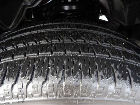 Used 2025 RAM 1500 Tradesman AWD/4WD image 60