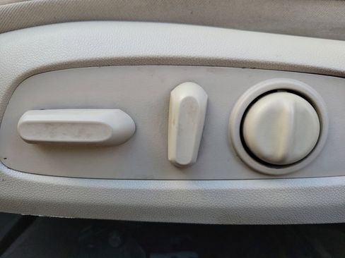 Used 2019 Buick LaCrosse Essence w/ Sights and Sounds Package image 15