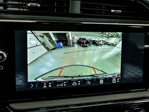 New 2026 GMC Sierra 1500 AT4 w/ Technology Package image 16