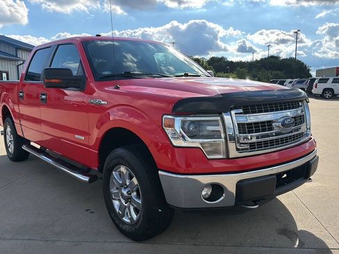 Used 2014 Ford F150 XLT w/ Equipment Group 302A Luxury AWD/4WD image 29