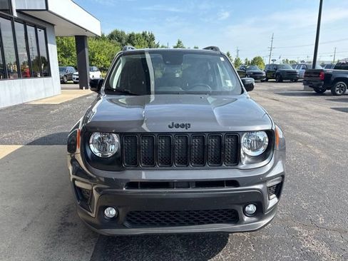 Used 2023 Jeep Renegade Altitude w/ Convenience Group I AWD/4WD image 8