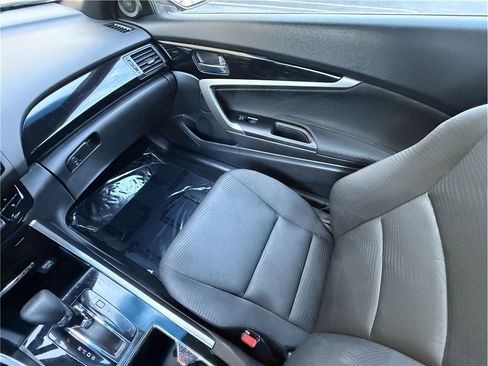 Used 2017 Honda Accord LX-S image 13