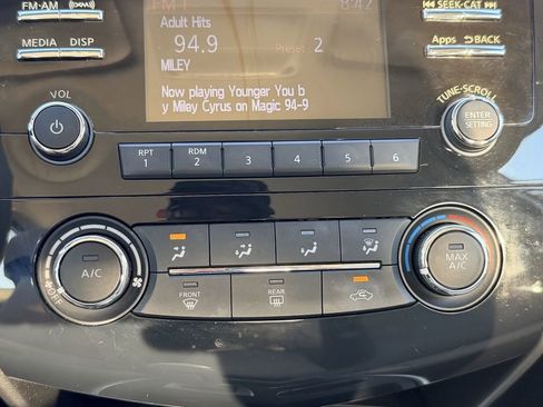 Used 2015 Nissan Altima 2.5 S w/ Sport Value Package image 26