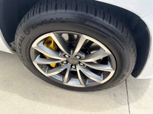 Used 2018 Jeep Grand Cherokee Trackhawk AWD/4WD image 3