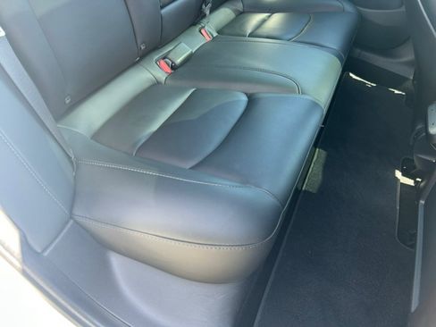 Used 2020 Tesla Model 3 Long Range AWD/4WD image 37
