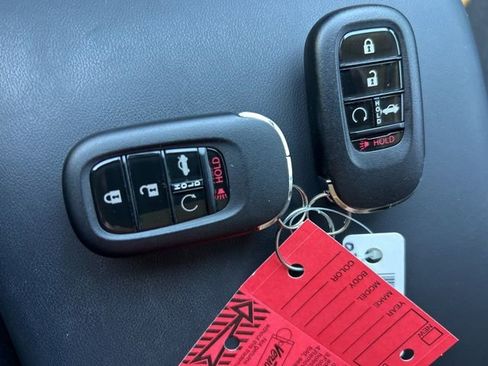 Used 2023 Honda Accord EX image 22