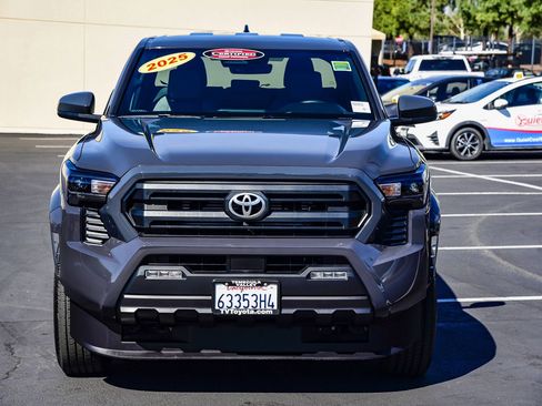 Certified 2025 Toyota Tacoma SR5 image 2