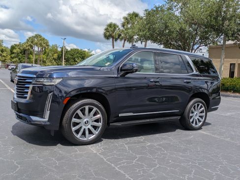 Used 2021 Cadillac Escalade Premium Luxury Platinum AWD/4WD image 2