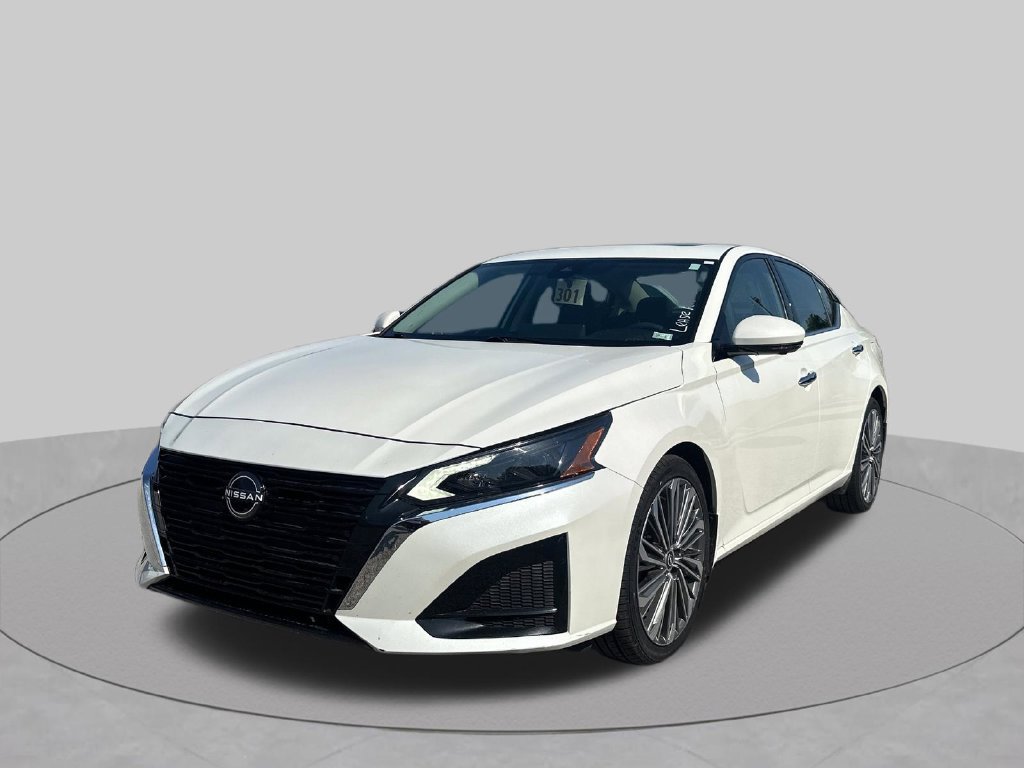 Certified 2024 Nissan Altima 2.5 SL FWD image 33