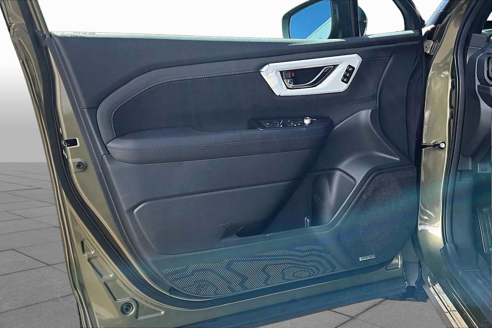 New 2026 Subaru Forester Touring AWD/4WD image 10