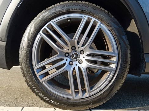 Used 2024 Mercedes-Benz GLS 450 4MATIC image 13