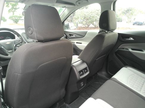 Certified 2023 Chevrolet Equinox LS w/ LPO, Floor Liner Package FWD image 13