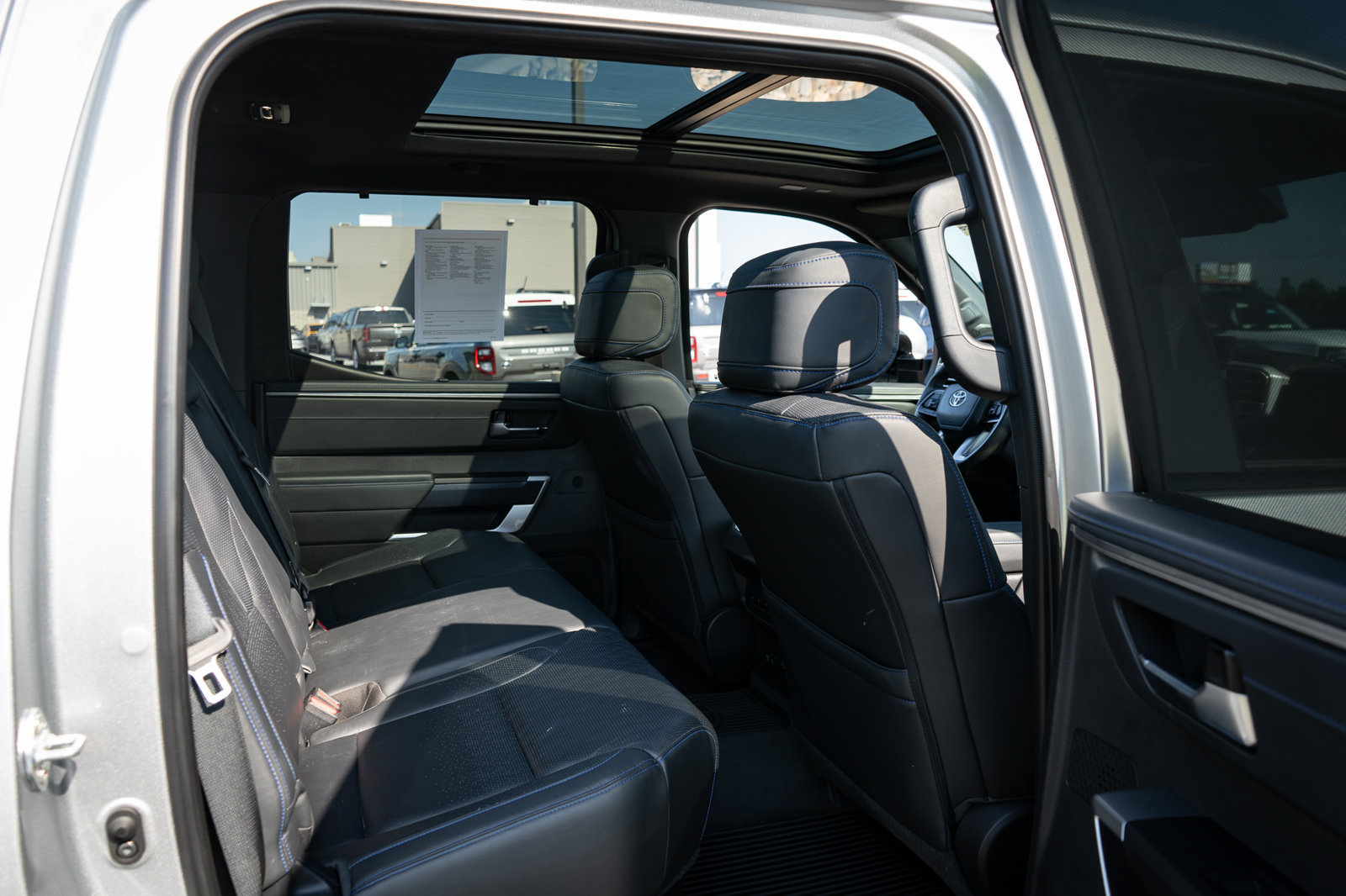 Used 2023 Toyota Tundra Platinum AWD/4WD image 21