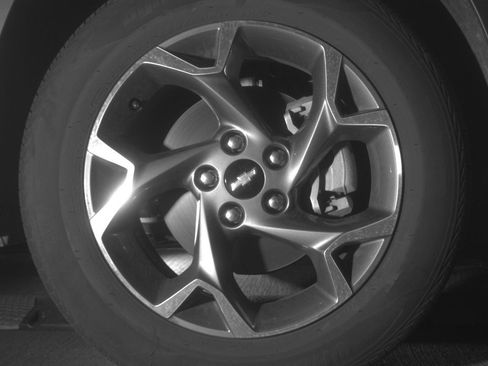 Used 2025 Chevrolet Trax LT image 13