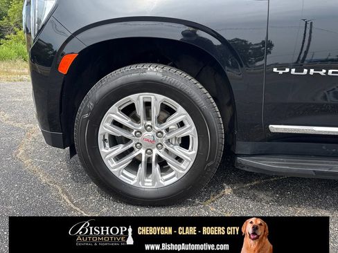 Used 2024 GMC Yukon XL SLT AWD/4WD image 20