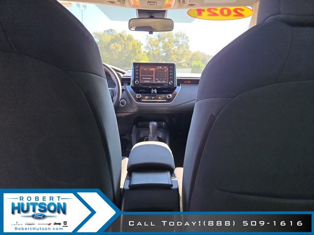 Used 2021 Toyota Corolla LE w/ LE Convenience Package FWD image 22