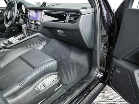 New 2026 Porsche Macan Turbo AWD/4WD image 27