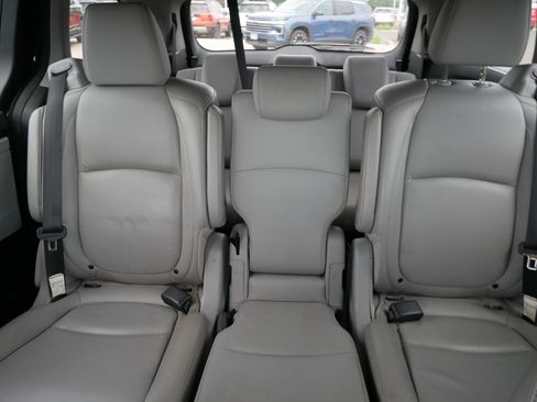 Used 2019 Honda Odyssey EX-L image 13