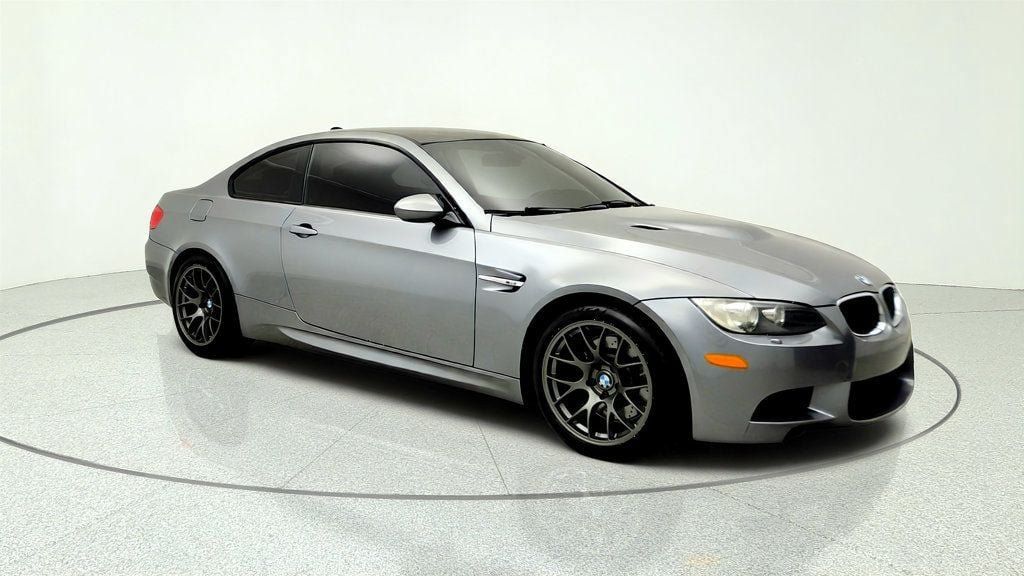 Used 2011 BMW M3 Coupe RWD image 3