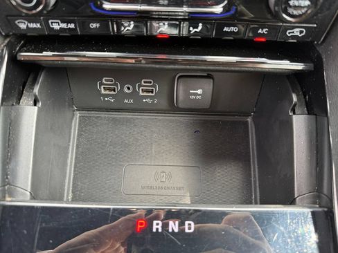 Used 2023 Jeep Grand Cherokee L Laredo AWD/4WD image 36