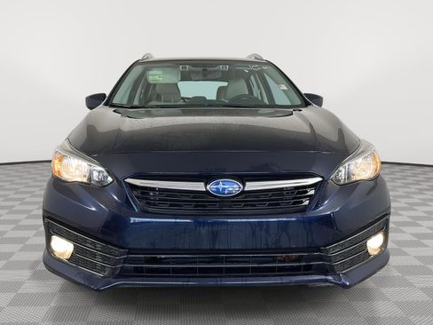 Used 2020 Subaru Impreza Premium image 2