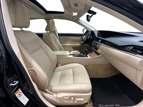 Used 2014 Lexus ES 350 w/ Premium Package image 15