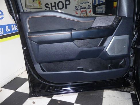 Used 2024 Ford F350 Platinum AWD/4WD image 32