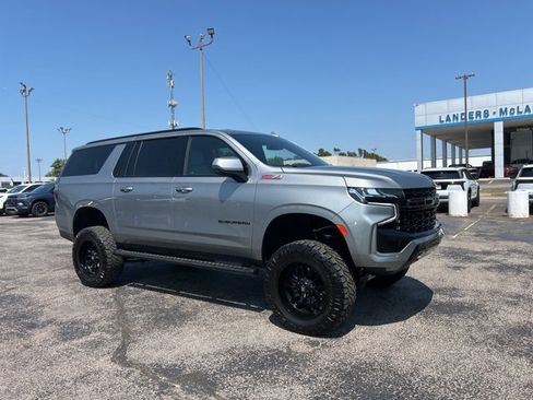 Used 2023 Chevrolet Suburban Z71 w/ Luxury Package image 1