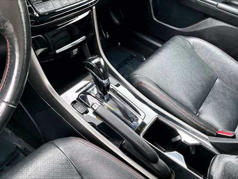 Used 2017 Honda Accord Sport Special Edition image 16