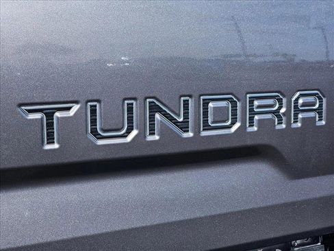 Used 2021 Toyota Tundra Limited w/ Limited Premium Package image 30