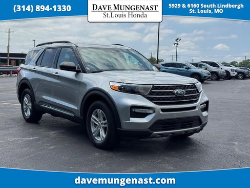 Used 2023 Ford Explorer XLT w/ Equipment Group 202A AWD/4WD image 1