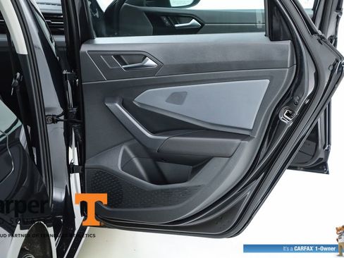Used 2025 Volkswagen Jetta SEL FWD image 29