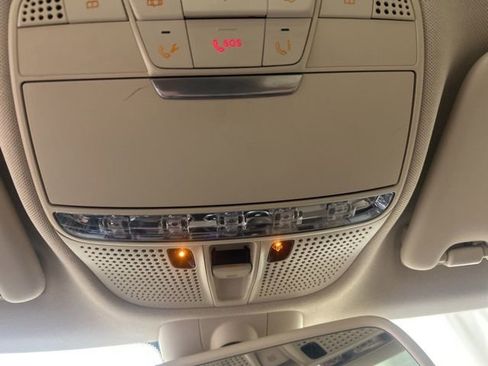 Used 2016 Mercedes-Benz C 300 4MATIC Sedan image 21