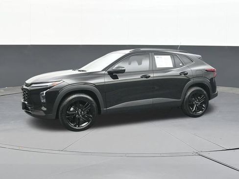 Used 2026 Chevrolet Trax ACTIV w/ Driver Confidence Package FWD image 7