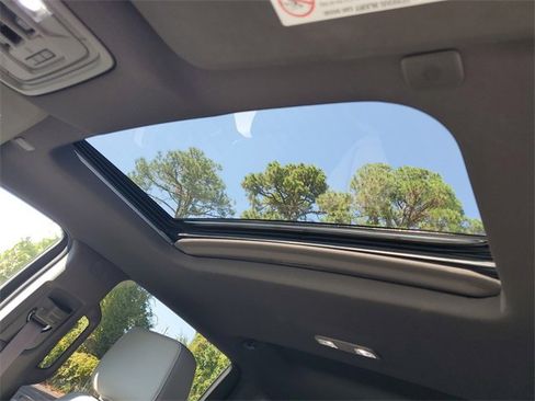 Certified 2023 Chevrolet Silverado 2500 LTZ w/ LTZ Premium Package image 24