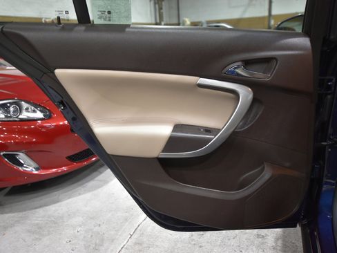Used 2016 Buick Regal image 38