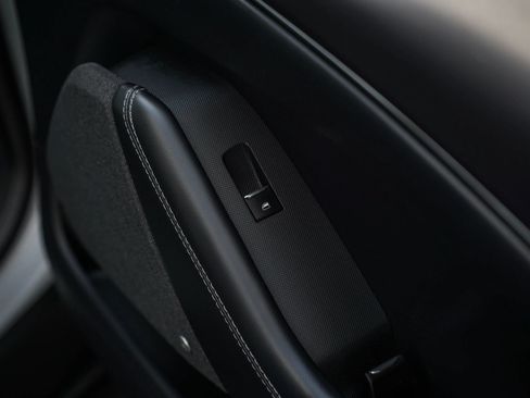 Used 2022 Ford Mustang Mach-E Premium RWD image 25