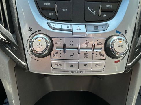 Used 2013 Chevrolet Equinox LTZ AWD/4WD image 27