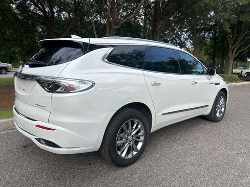 Used 2023 Buick Enclave Avenir w/ Avenir Technology Package FWD image 6