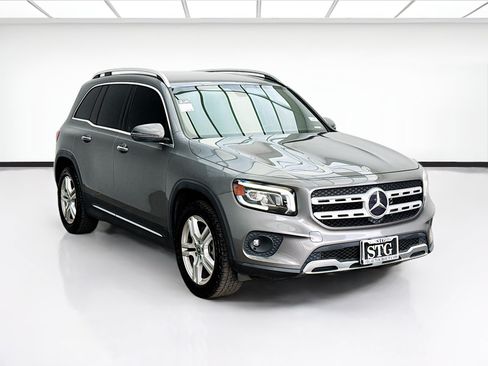 Used 2020 Mercedes-Benz GLB 250 image 3