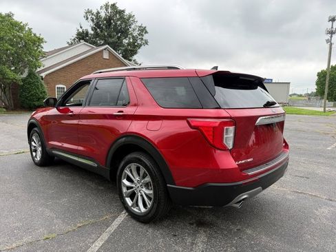 Used 2023 Ford Explorer Limited image 5