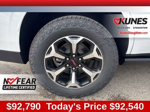 New 2026 GMC Yukon AT4 w/ AT4 Premium Plus Package image 14