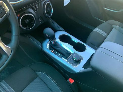 New 2025 Chevrolet Blazer LT image 7
