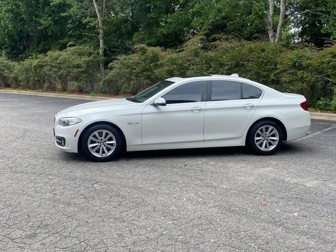 Used 2015 BMW 528i xDrive Sedan AWD/4WD image 8