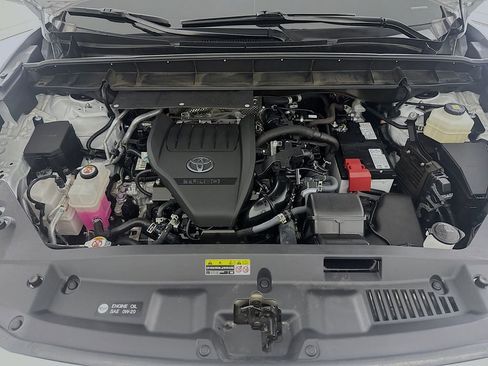 Used 2023 Toyota Highlander XSE AWD/4WD image 30