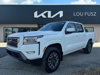 Used 2024 Nissan Frontier SL w/ Technology Package