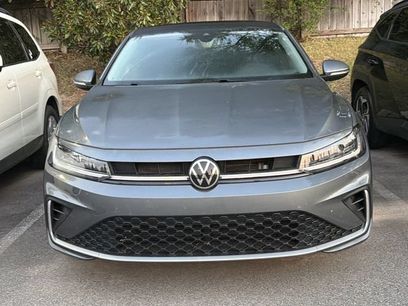 Used 2025 Volkswagen Jetta SEL